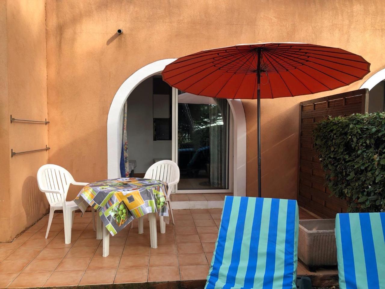 50M Plage T2 Grande Terrasse Vue Mer Climatise Piscine Chauffee, Parking Clos Gratuit ซานารี-ซูร์-แมร์ ภายนอก รูปภาพ